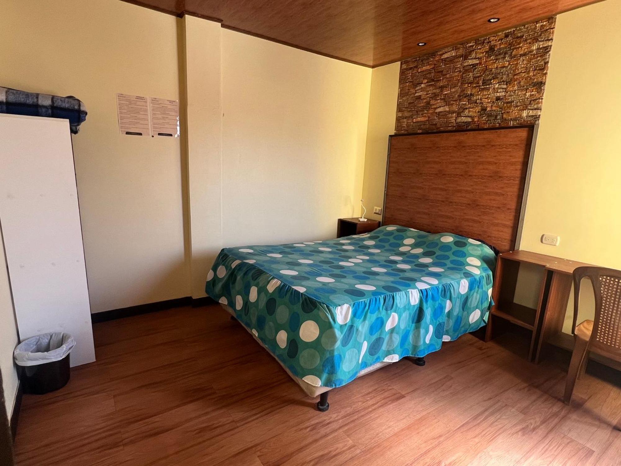 C&M Exclusive Private Rooms Quetzaltenango Exterior photo