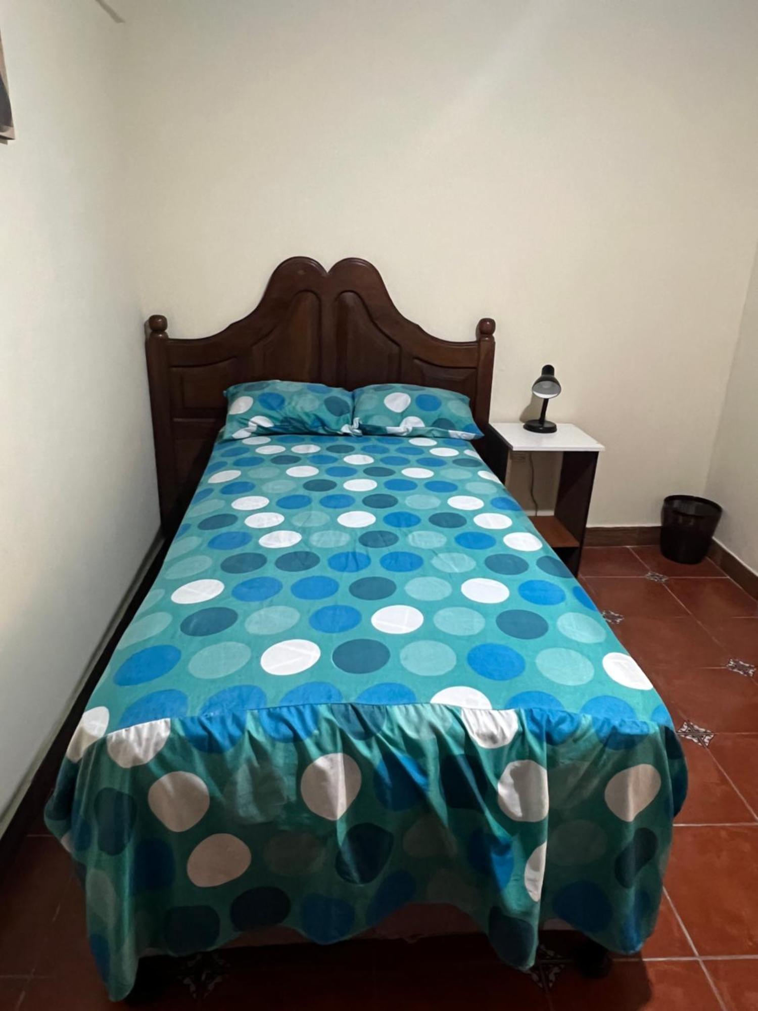 C&M Exclusive Private Rooms Quetzaltenango Exterior photo